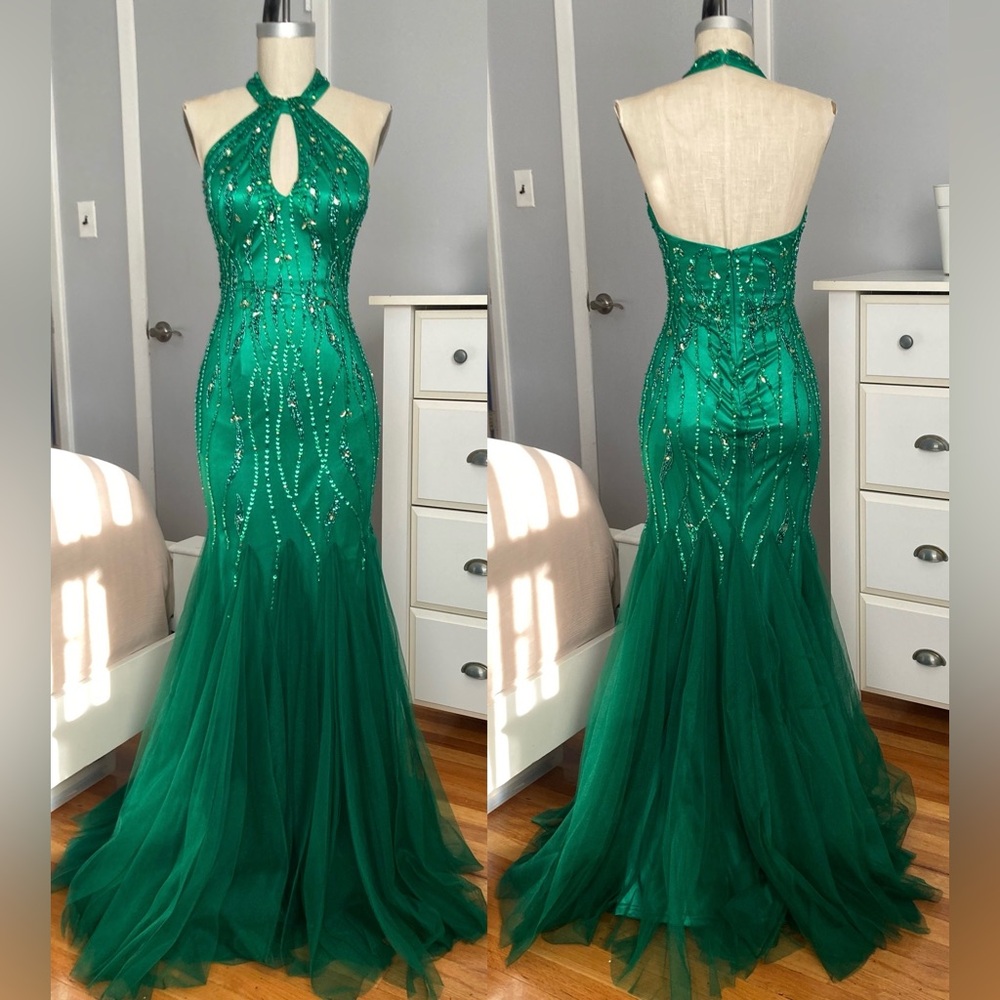 Womens emerald green sequined evening dress gown w/mesh scarf in size 2